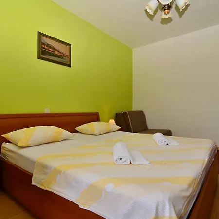 Mustapic Apartment Makarska