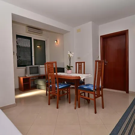 Apartment Mustapic